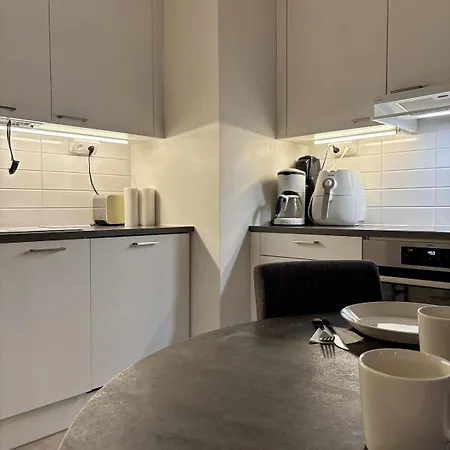 New One Bedroom With Terrace Close To Airport Vantaa